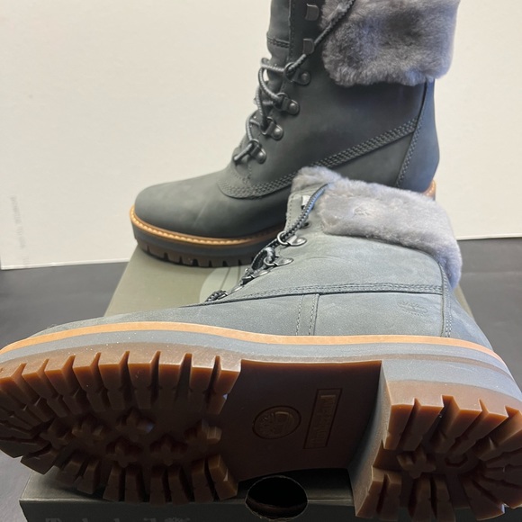 Timberland - Size: 6.5 - Brand new in box - Picture 3 of 6